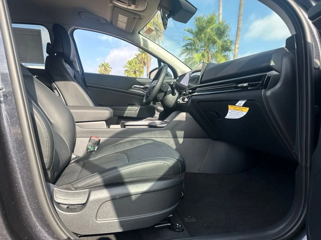 New 2026 Gray Kia EX image 16