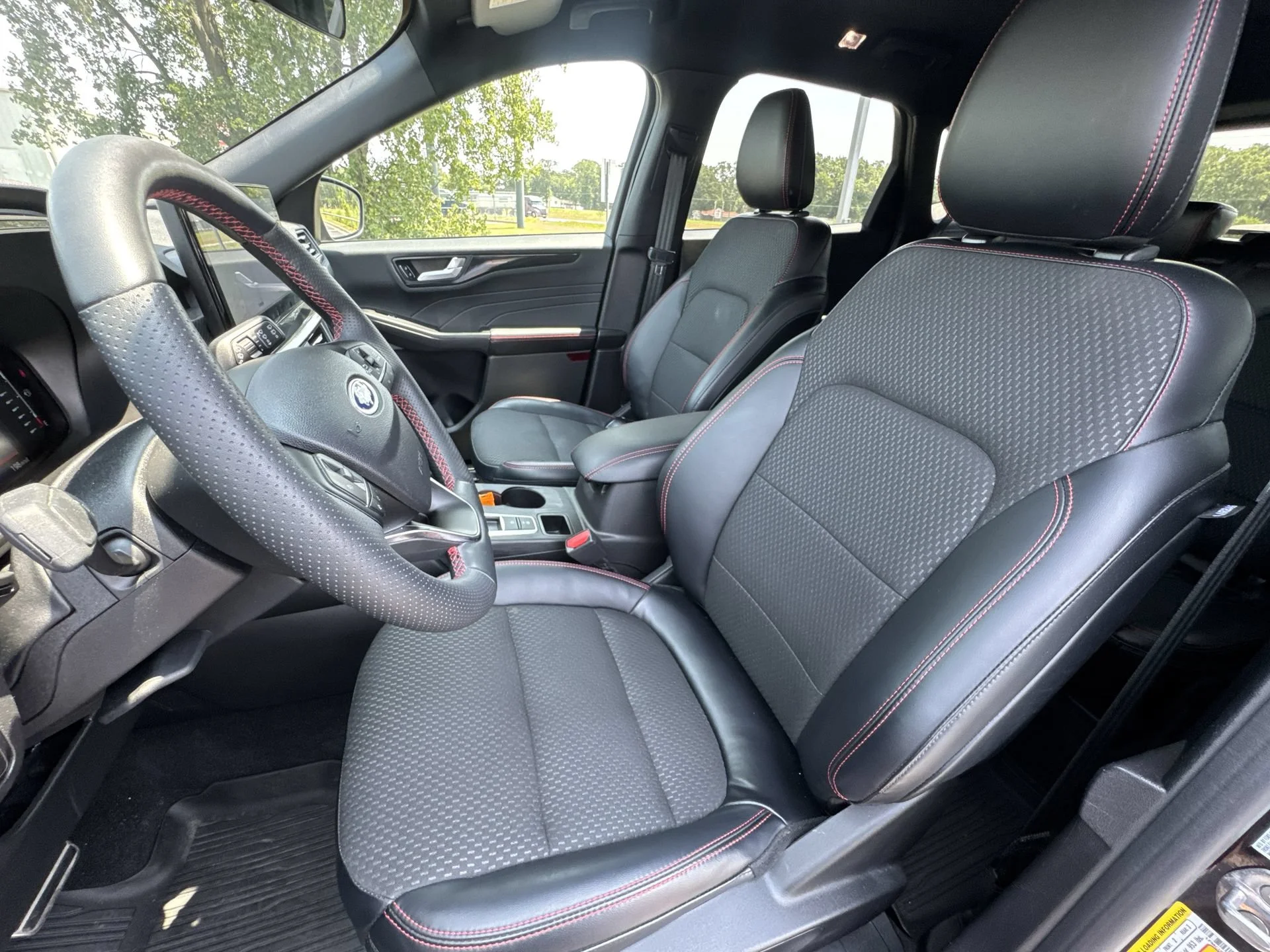 Used 2023 Cinnabar Red Metallic Premium Colorant Ford ST-Line image 11