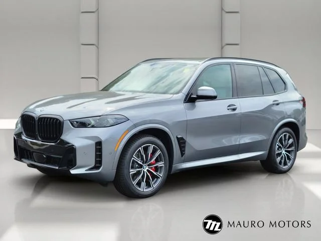 Used 2026 Gray BMW xDrive40i image 6
