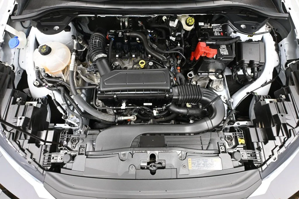 Used 2023 White Ford Active image 39