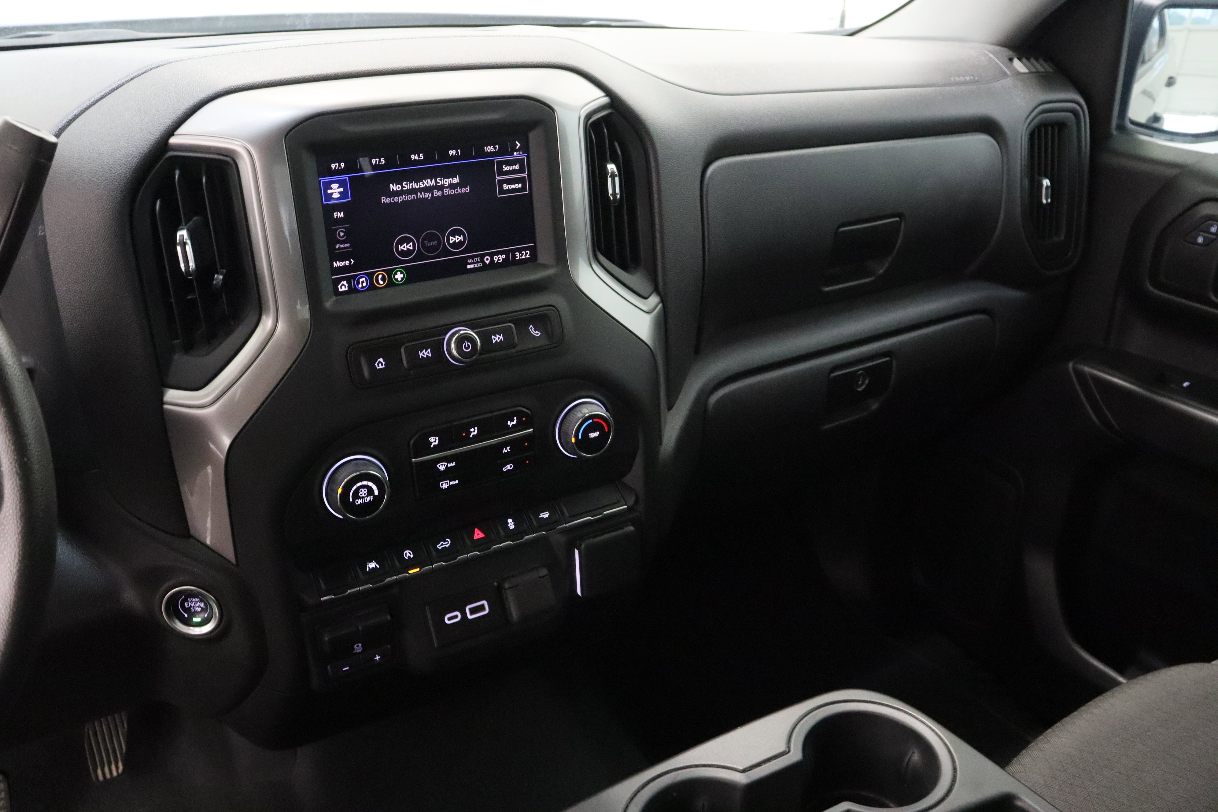 Used 2024 Slate Gray Metallic Chevrolet Custom 2.7T image 16