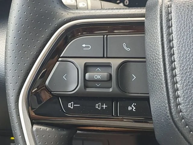 New 2026 Gray Toyota SR5 image 23