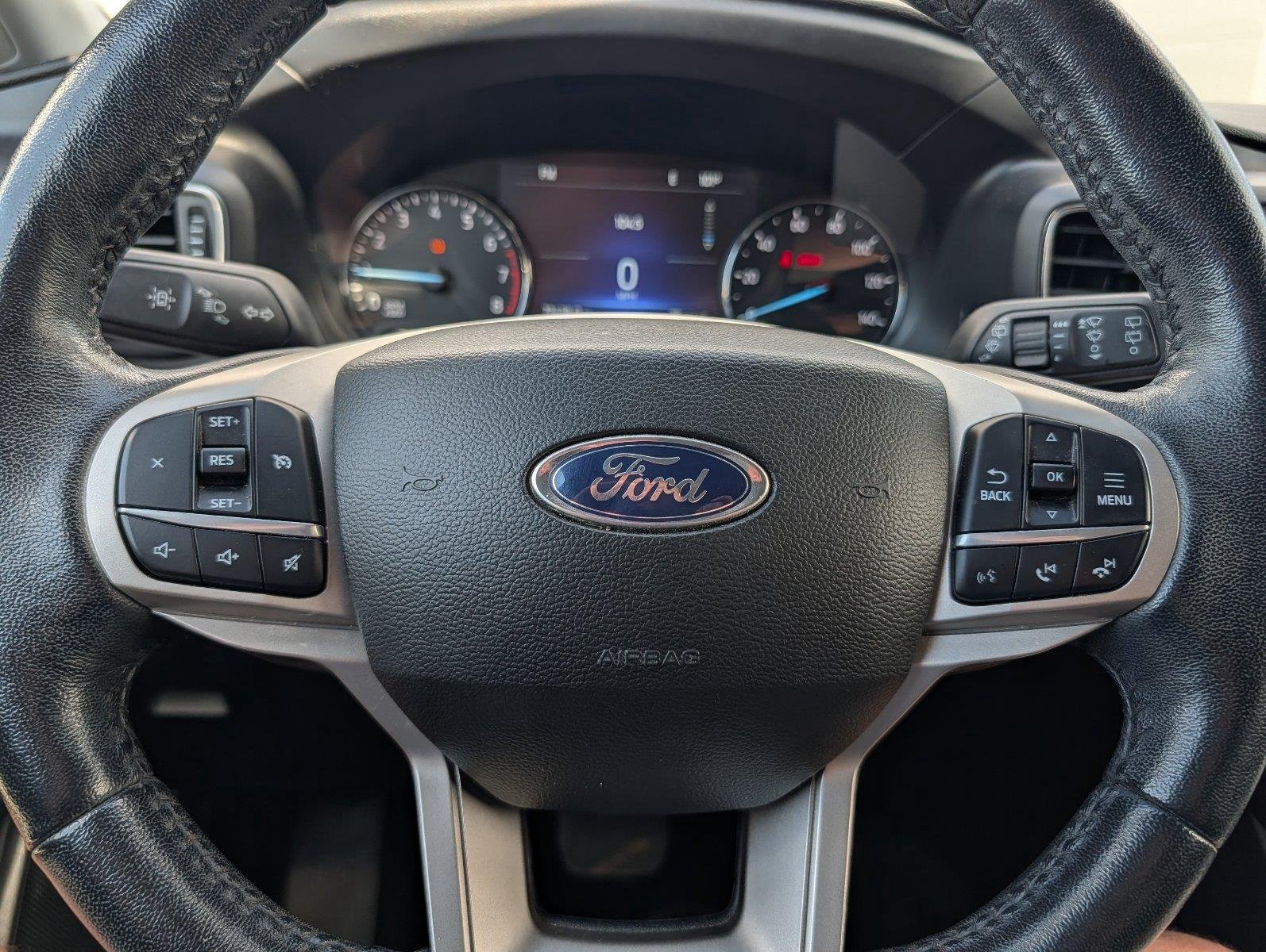 Used 2022 Agate Black Ford XLT image 23