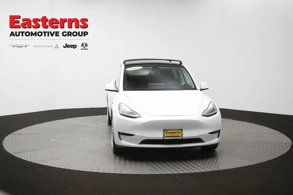 Used 2021 White Tesla Long Range image 48