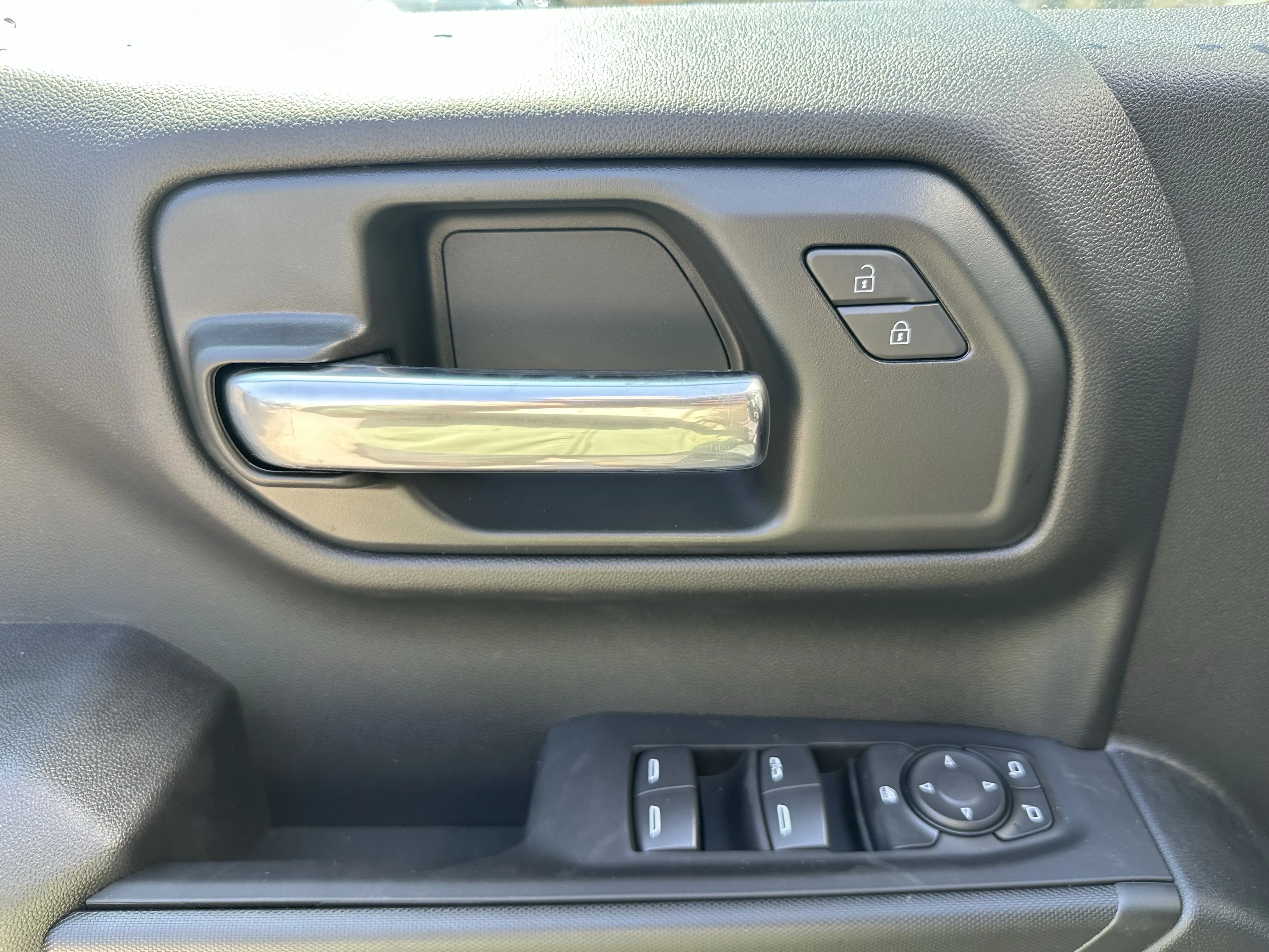 New 2026 Onyx Black GMC Pro image 9