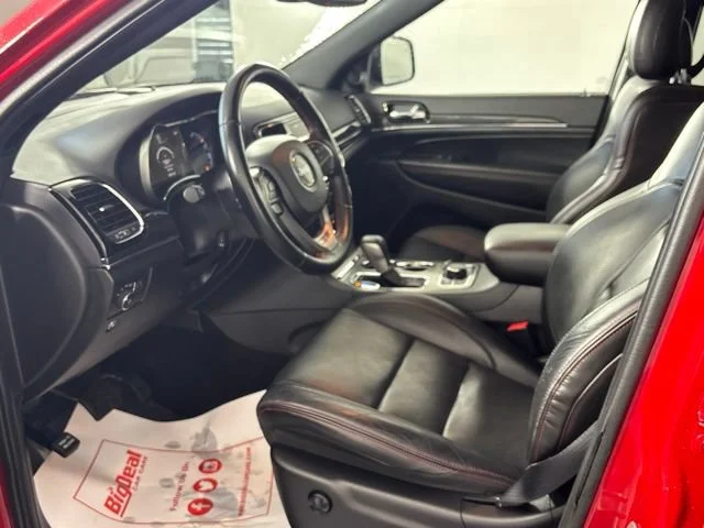 Used 2021 Red Jeep Trailhawk image 29