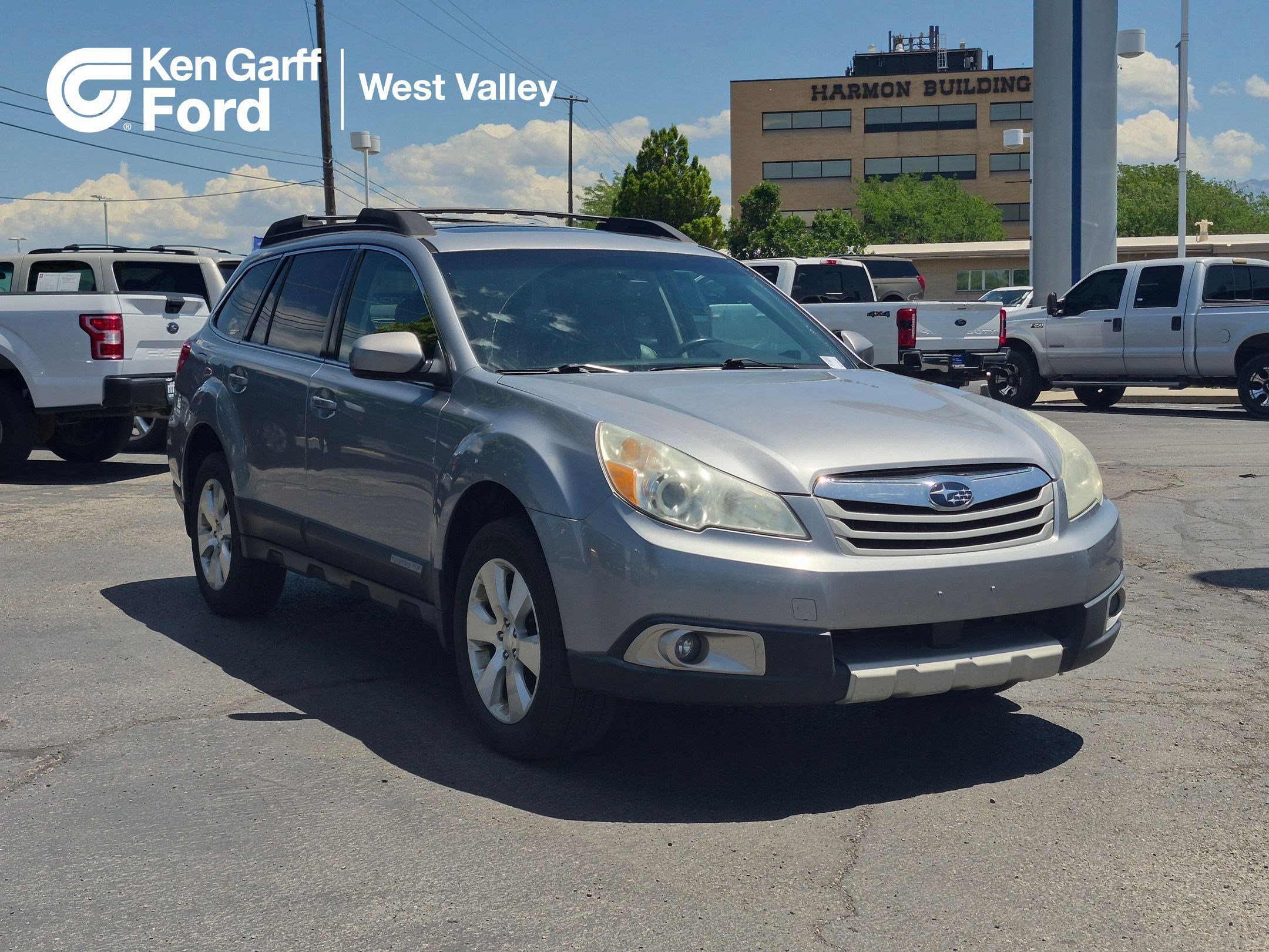 2011 Subaru Outback 3.6R Limited AT's photo