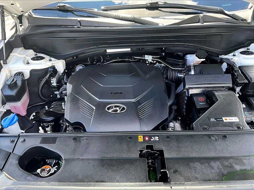 Used 2023 White Hyundai SEL image 31