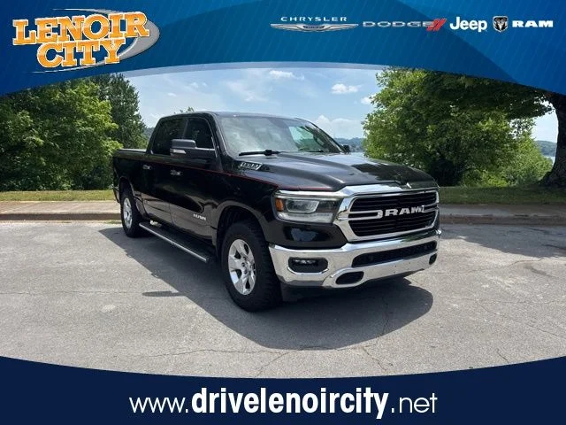 2020 RAM 1500 Big Horn/Lone Star 4x4 Crew Cab 5'7's photo
