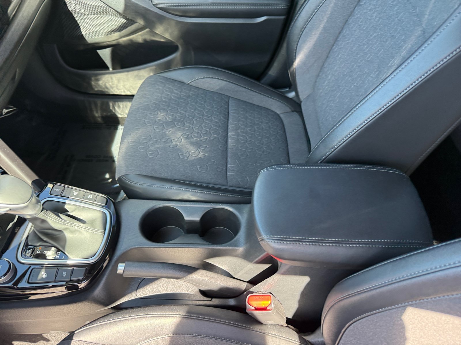 Certified Used 2024 Clear White Kia S image 14