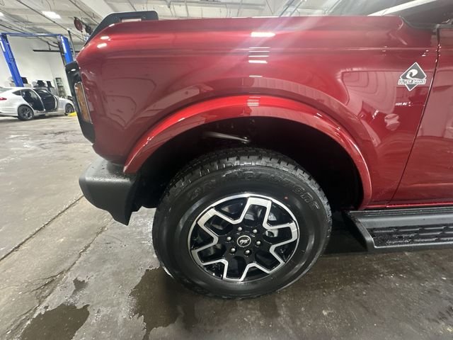 New 2026 Ruby Red Metallic Tinted Clearcoat Ford Outer Banks® image 23