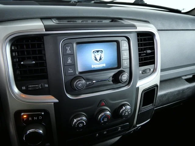 Certified Used 2019 White Ram Warlock image 17