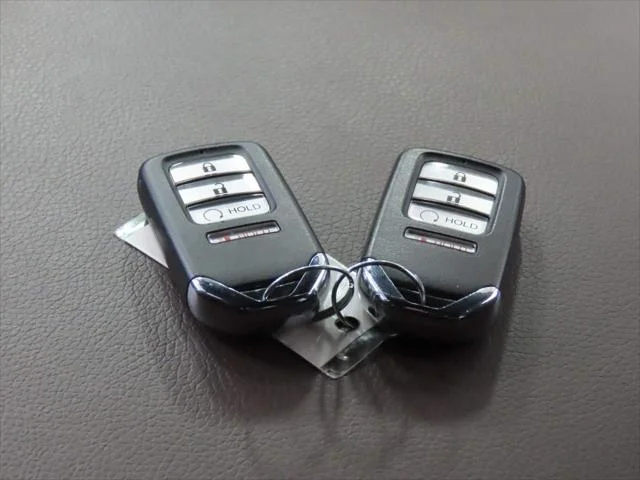 Used 2024 Red Honda RTL image 18