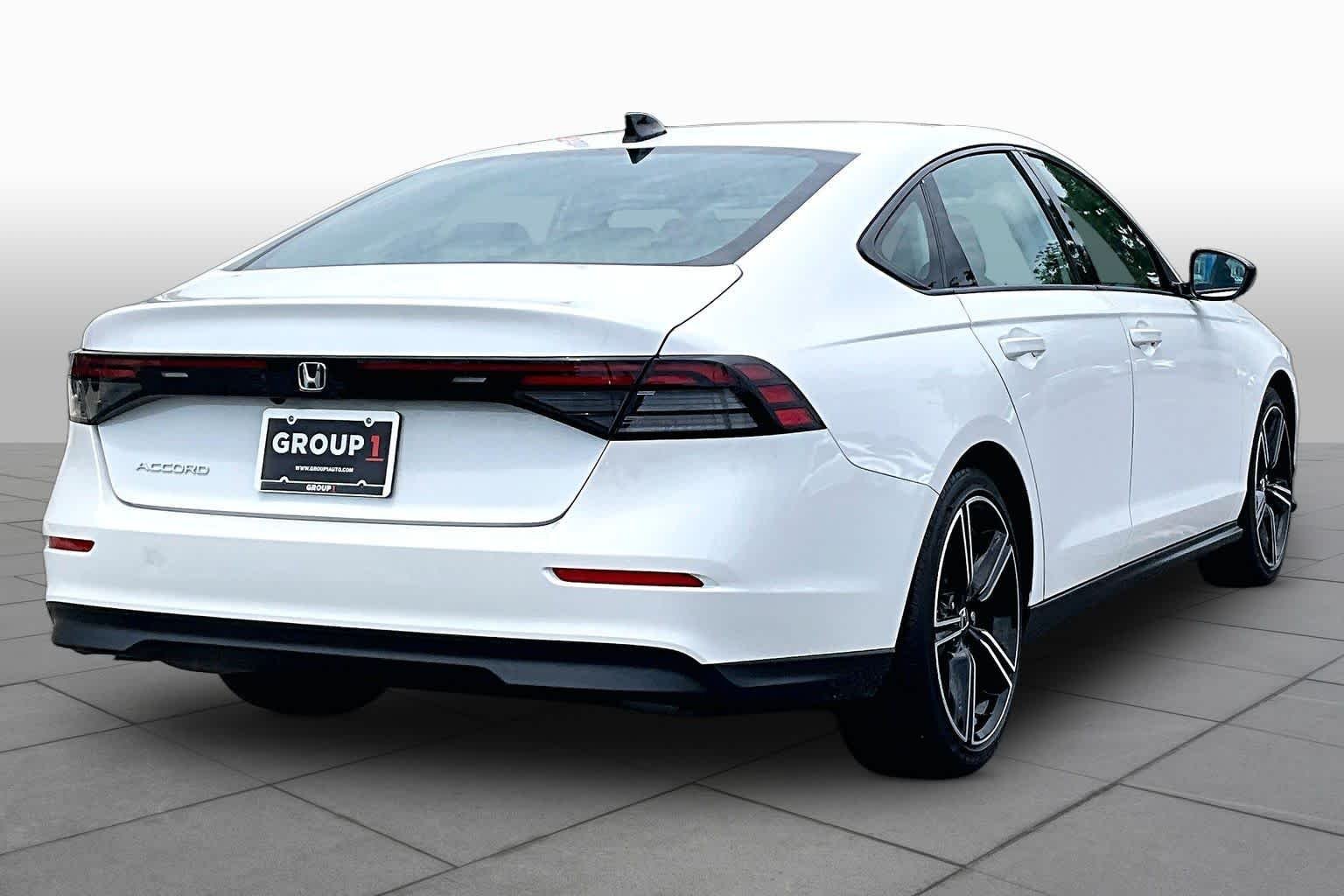 2026 Honda Accord SE - Photo 12