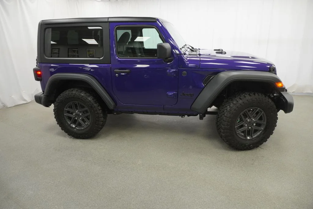 Certified Used 2026  Jeep Sport image 10