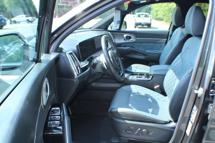 Used 2025 Interstellar Gray Kia SX Prestige image 13