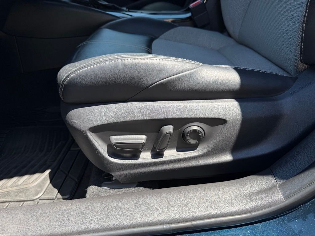 Used 2022 Galactic Aqua Mica Toyota XSE image 13