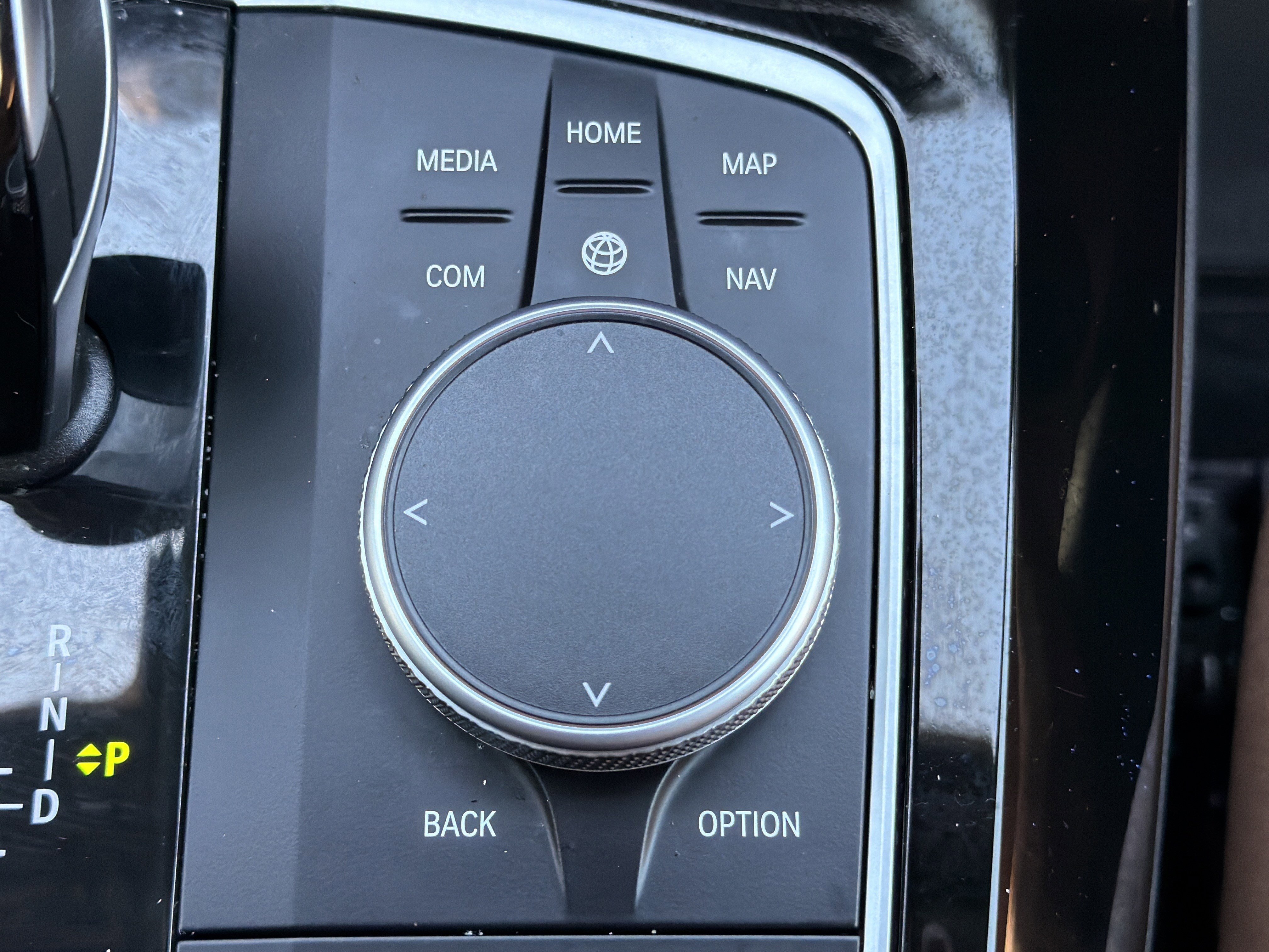 Used 2024 Phytonic Blue Metallic BMW sDrive30i image 10