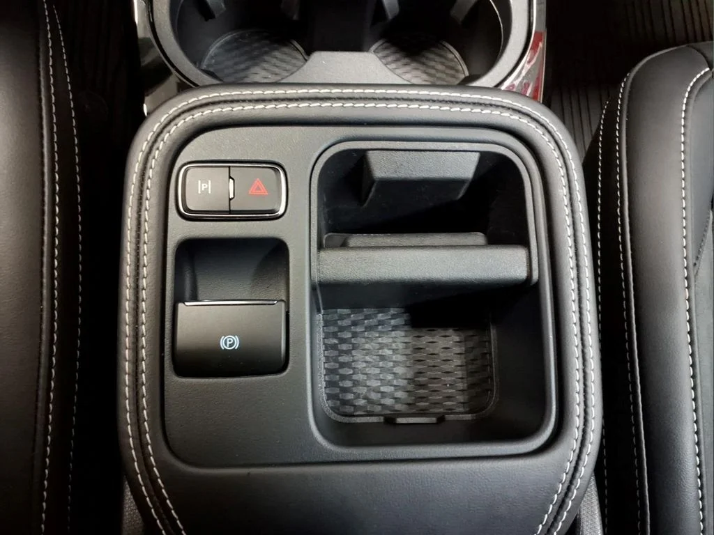 Certified Used 2025 Black Ford GT image 12