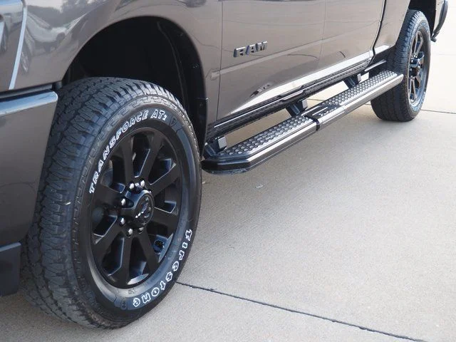 2026 RAM 3500 Big Horn - Photo 10