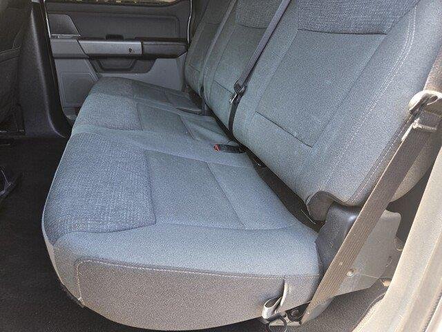 Used 2024 Oxford White Ford XLT image 24