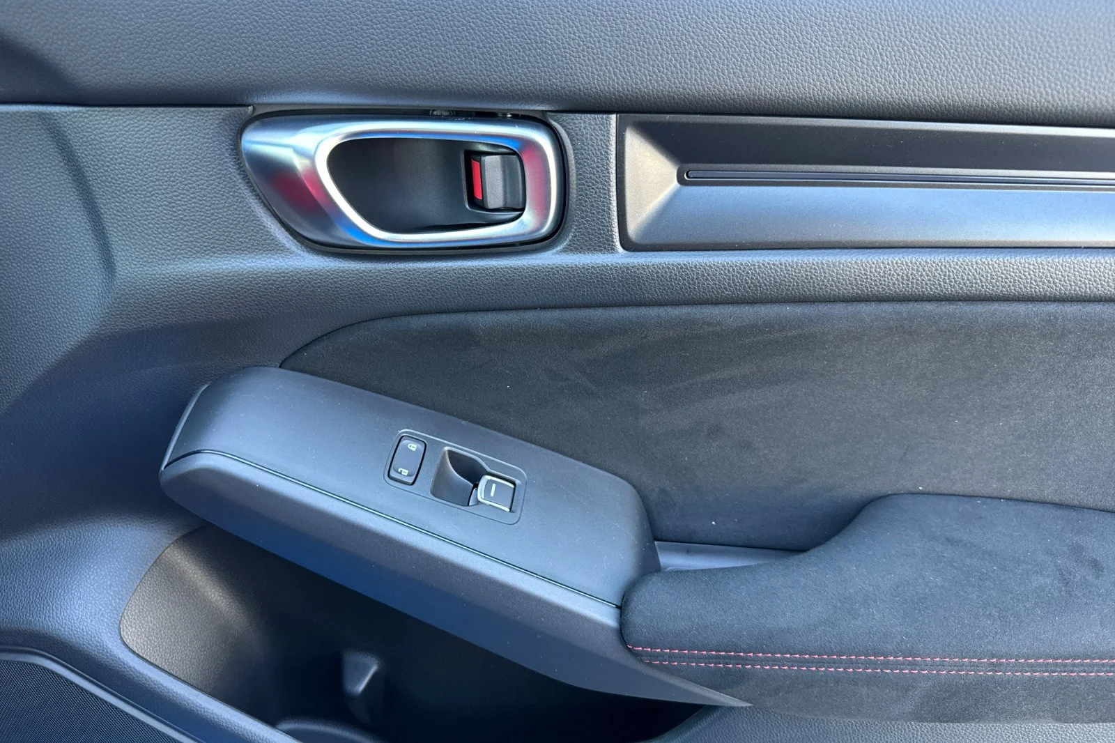 New 2026 Sonic Gray Pearl Honda  image 18