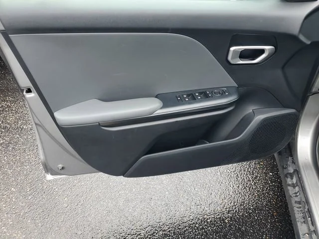 Used 2025 Gray Kia LXS image 8