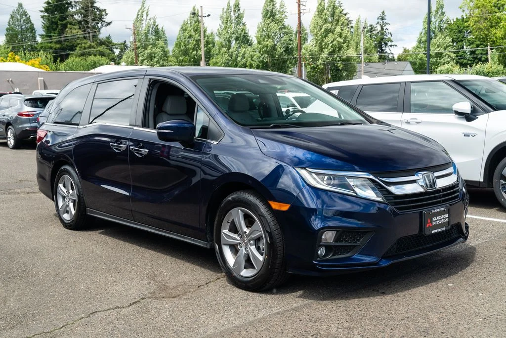 Used 2019  Honda EX-L image 1