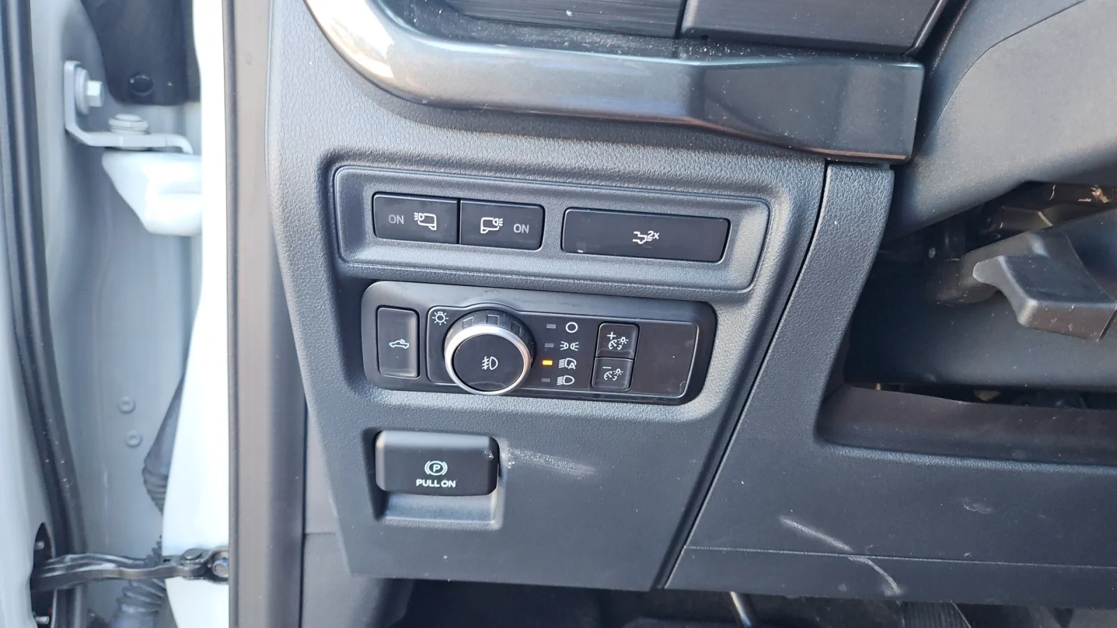 Used 2023 Gray Ford XLT image 16