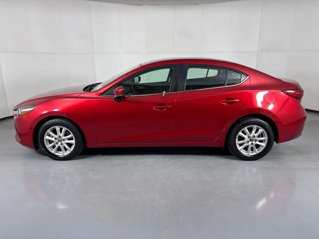 Used 2017 Red Mazda Sport image 5
