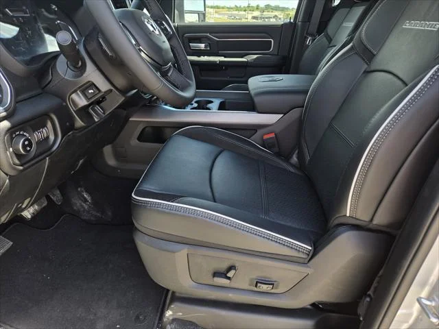 New 2026 Silver-Zynith Exterior Paint RAM Laramie image 16