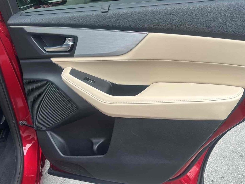 Used 2023 Red Acura Technology image 16