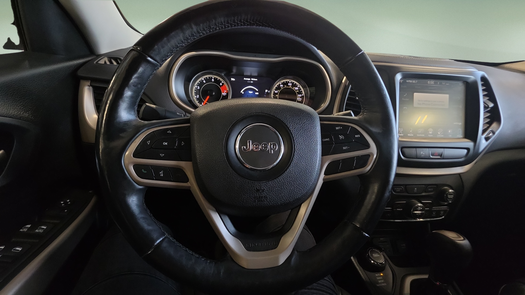 Used 2018 Black Jeep Limited image 22