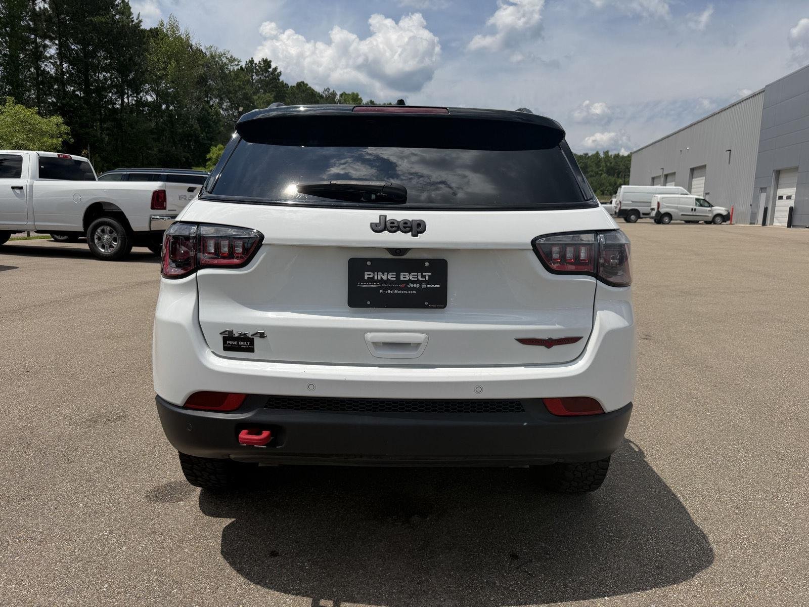 Used 2025 Bright White Clearcoat Jeep Trailhawk image 5