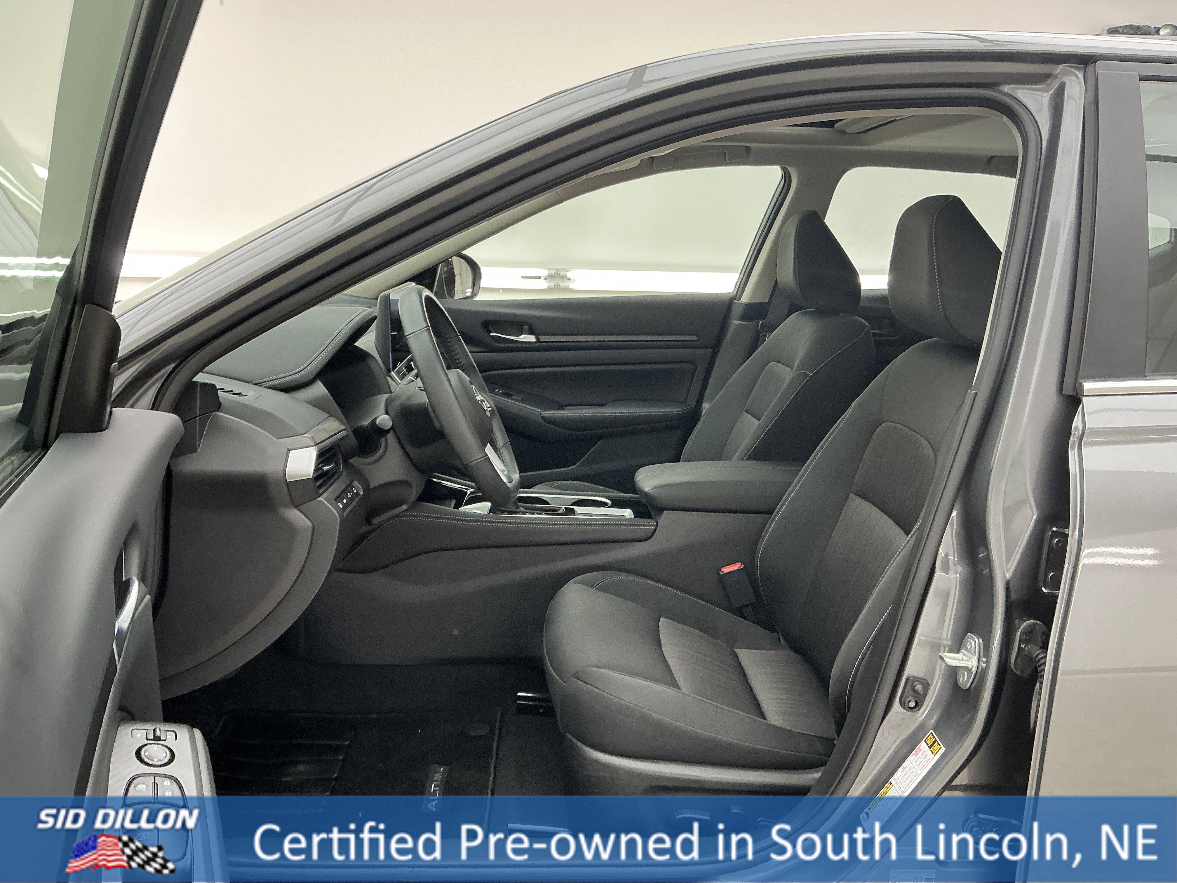 Used 2024 Gun Metallic Nissan 2.5 SV image 17