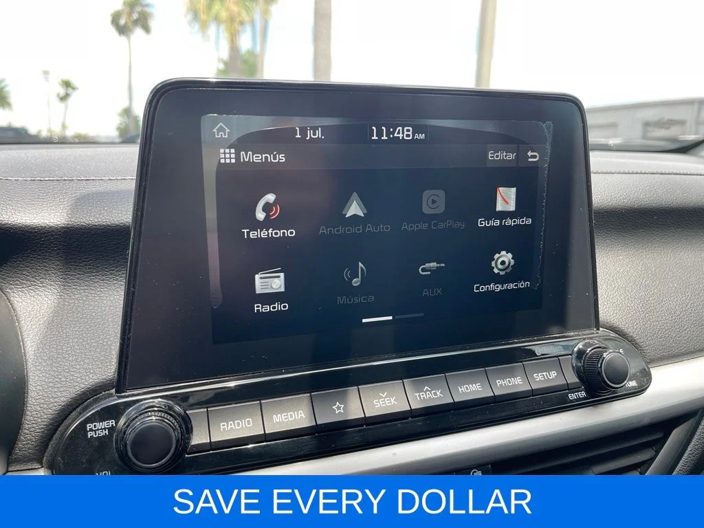 Used 2021 Black Kia LXS image 9