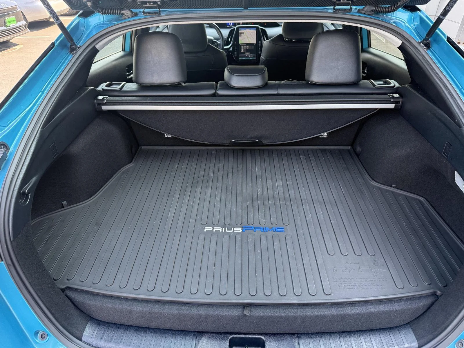 Used 2022 Blue Magnetism Toyota XLE image 18