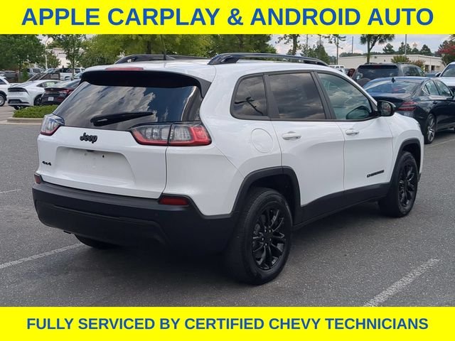 Used 2023 White Jeep Altitude image 6