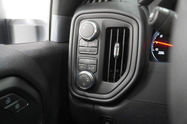 2026 GMC Sierra 3500HD Pro - Photo 26