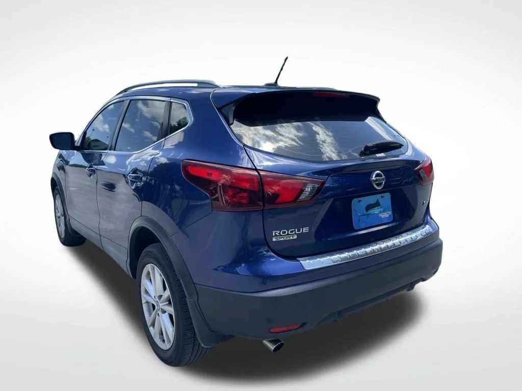Used 2019 Caspian Blue Nissan SV image 5