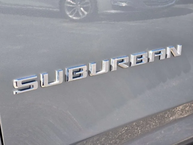 Used 2025 Gray Chevrolet Premier image 26