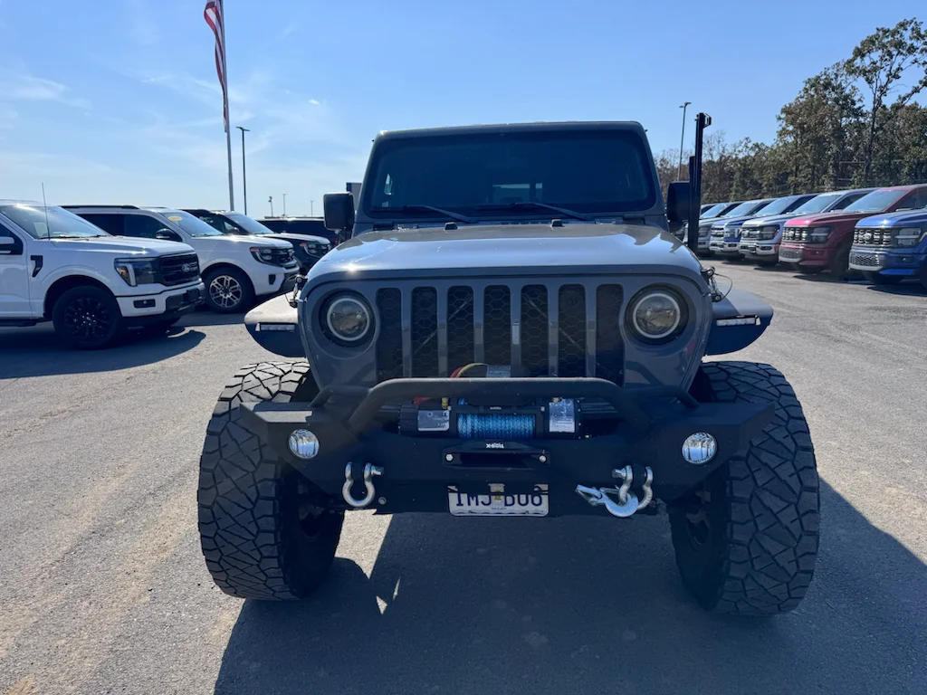 Used 2020 Sting-Gray Clearcoat Jeep Sport image 2