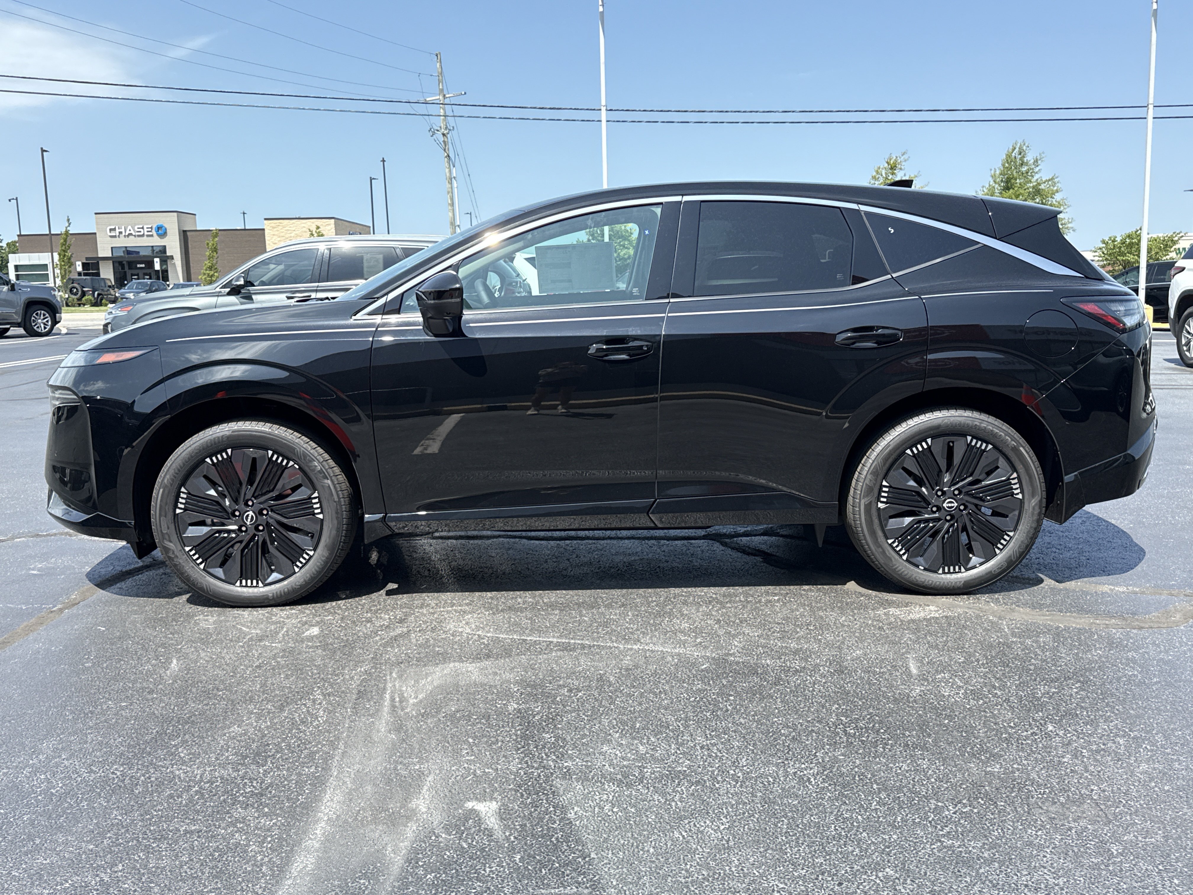 New 2026 Super Black Nissan Platinum image 12