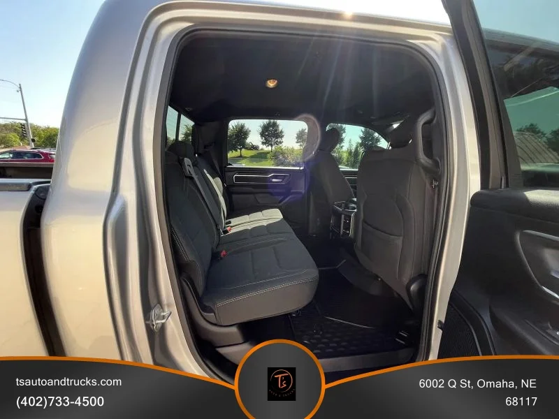 Used 2019 Gray Ram Big Horn Pickup 4D 5 1/2 ft image 16