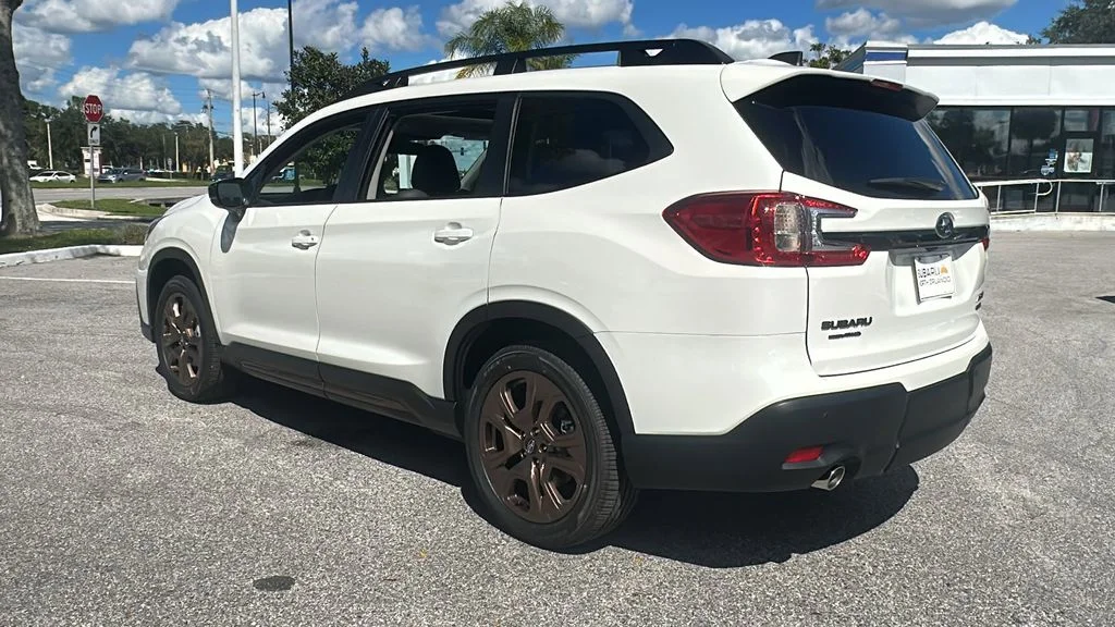 2025 Subaru Ascent Bronze Edition - Photo 24