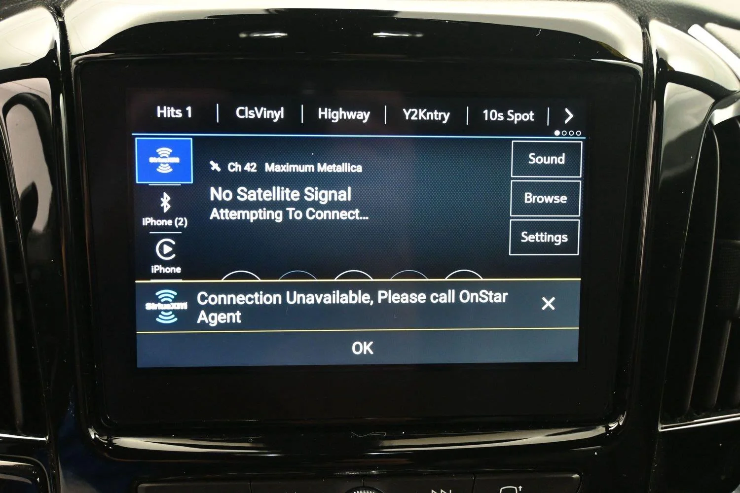 Used 2022 Black Cherry Metallic Chevrolet LT Leather image 29