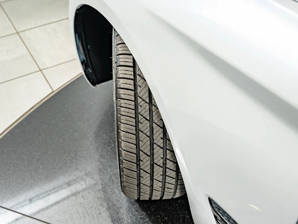 Used 2022 Uyuni White Genesis 3.3T image 43