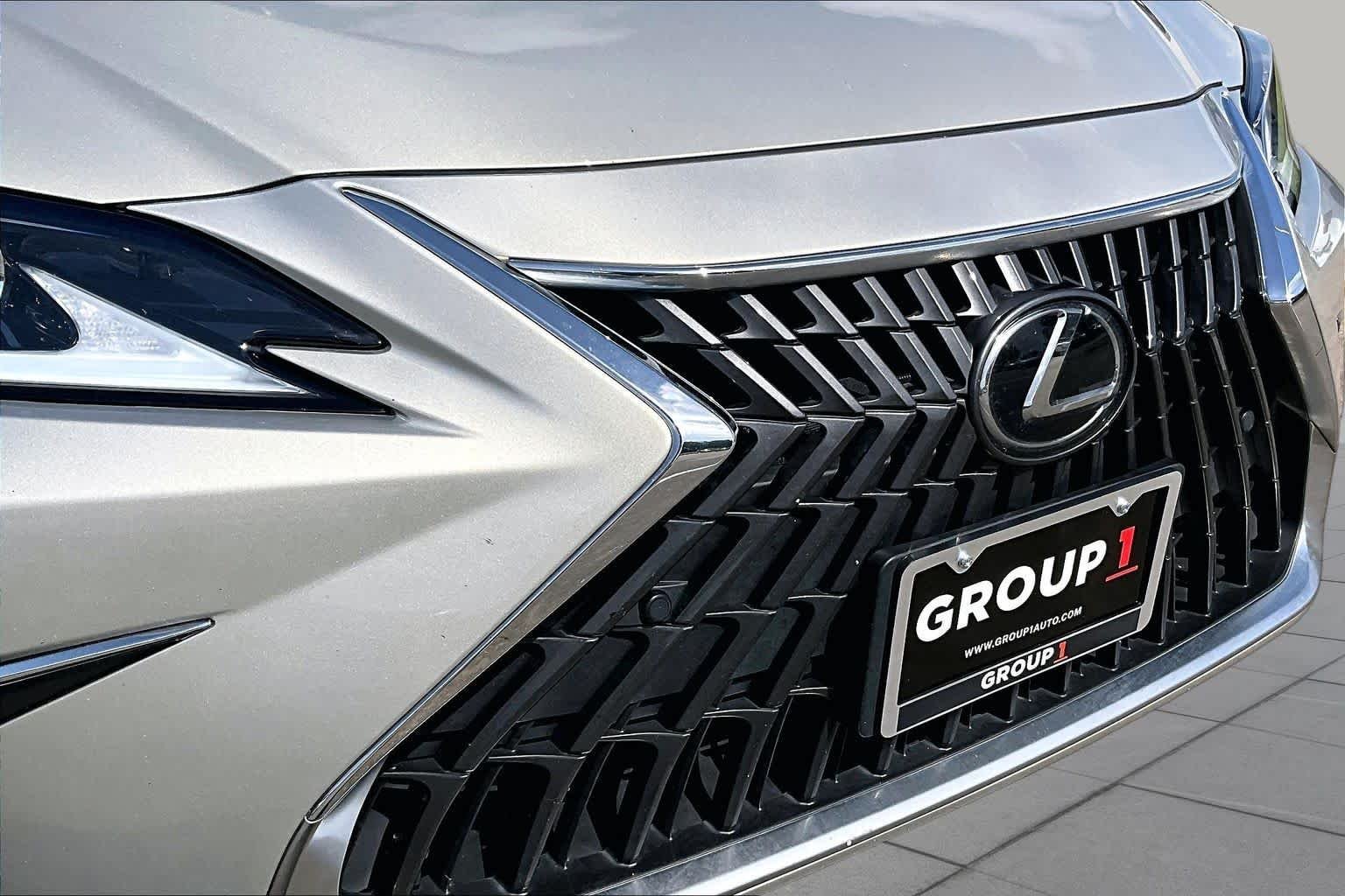 Used 2024 Moonbeam Beige Metallic Lexus  image 27