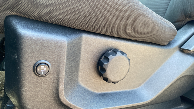 Used 2018 Blue Jeans Metallic Ford XL image 30