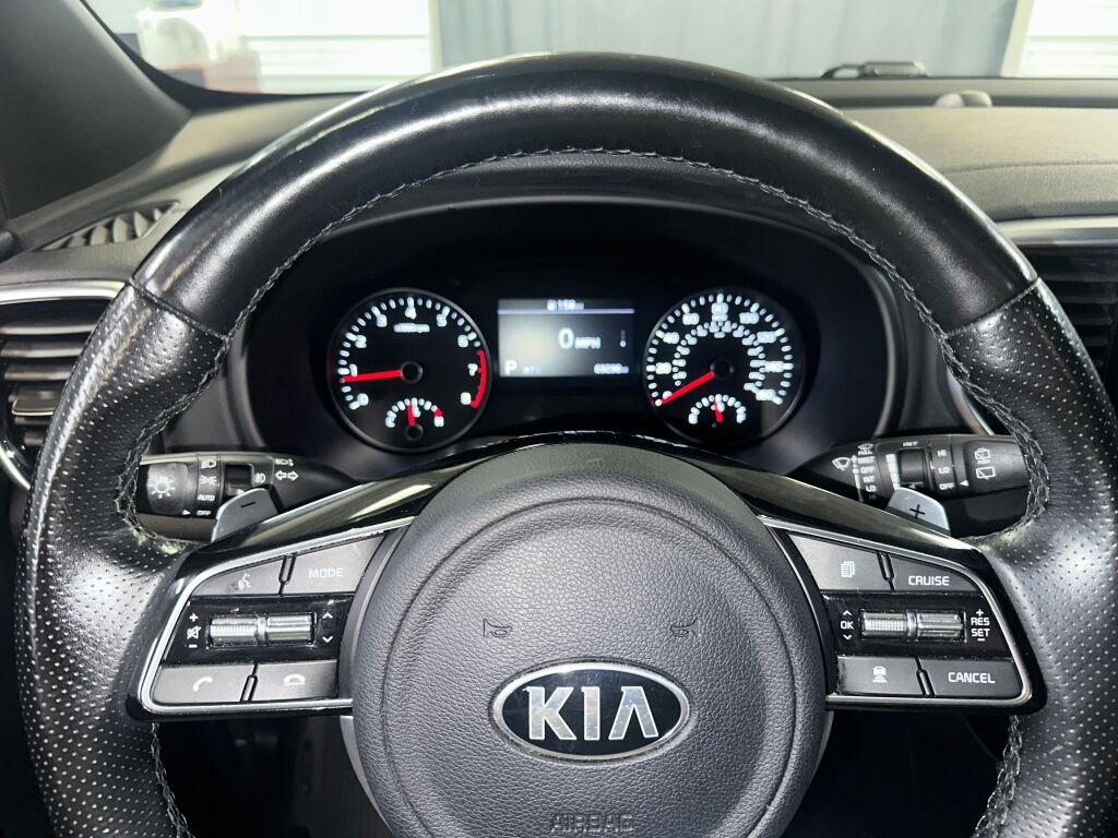 Certified Used 2022 Hyper Red Kia SX Turbo image 10